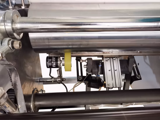 Fabrik für automatische Papierschneidemaschinen von Rolle zu Rolle aus Aluminiumfolie